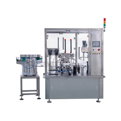Machine de remplissage liquide monobloc commerciale automatique d'huile CBD de petite bouteille de 50 ml